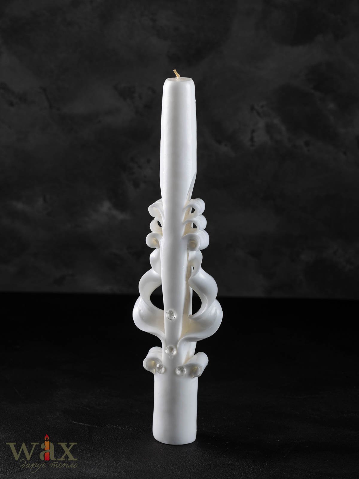 Різьблена "Veluna"