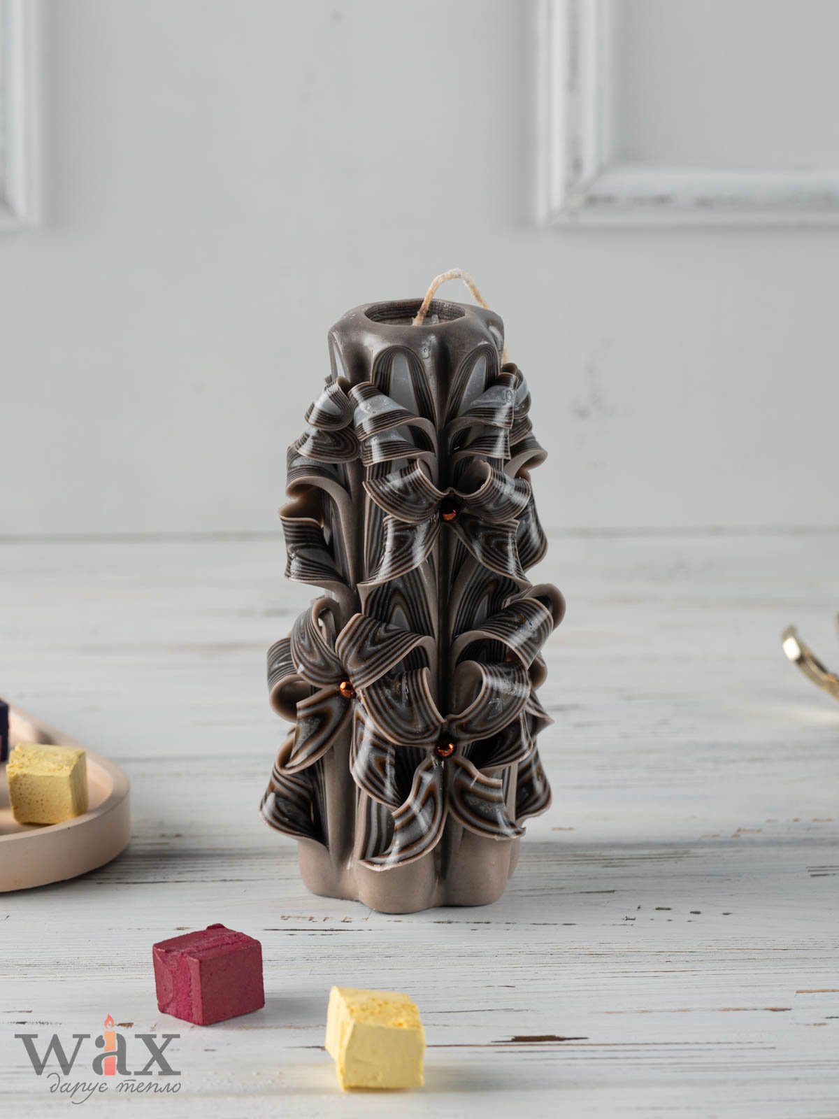 Різьблена "Fresco"