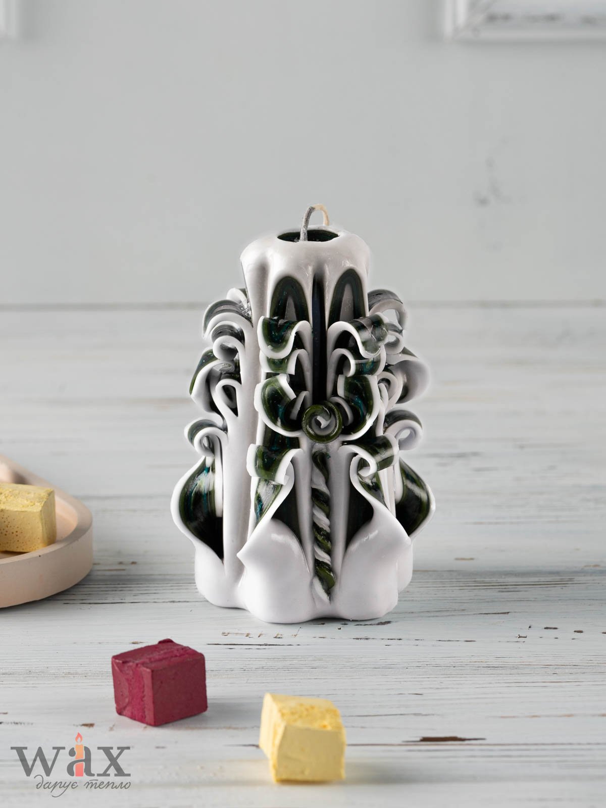 Різьблена "Aria"