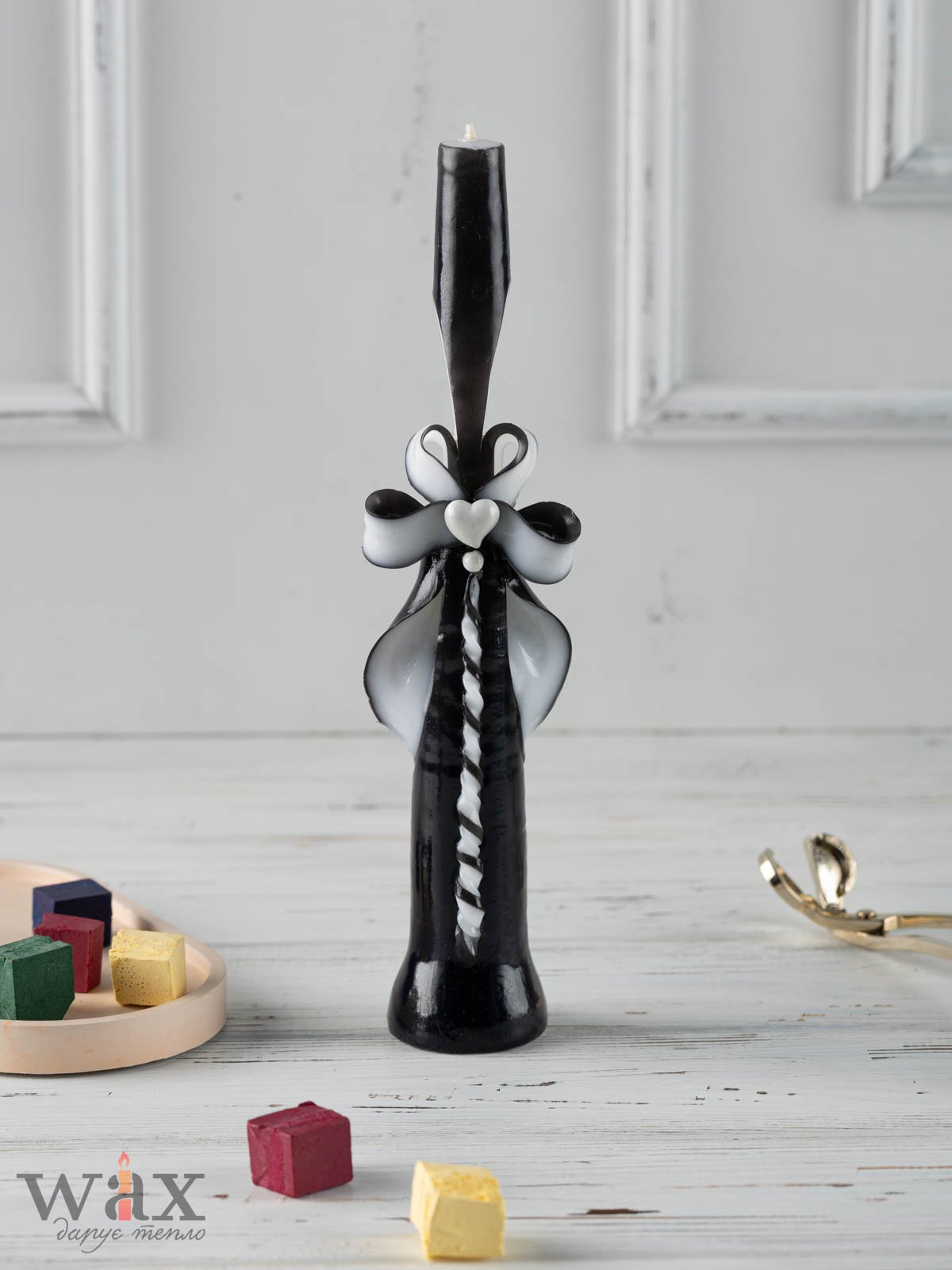 Різьблена "Night"